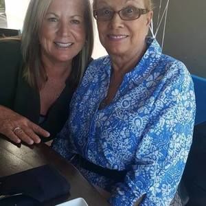 Meet your Posher, Lori